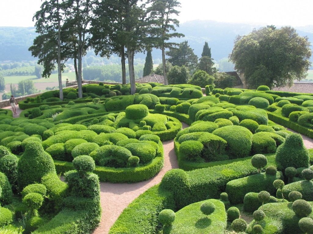 Les célébres parterres de buis de Marqueyssac (24)  © Véronique Mure