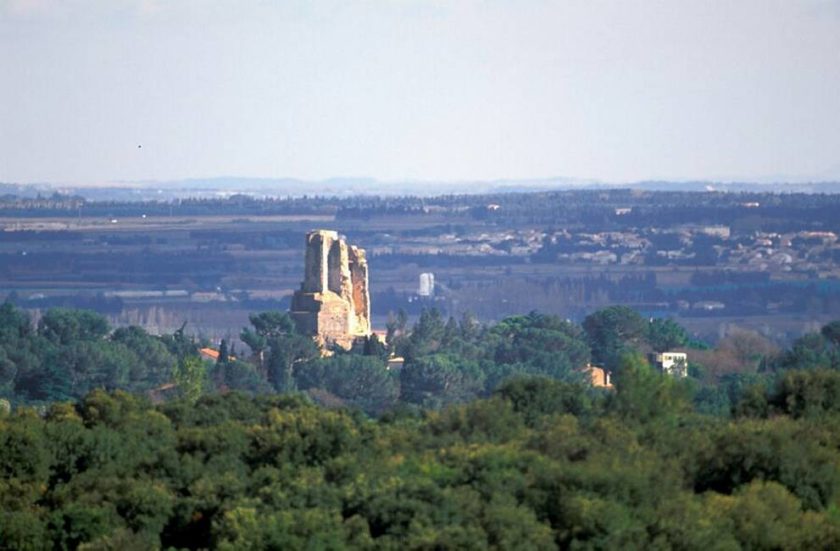 Nîmes, la ville-phare, par Jacques Maigne